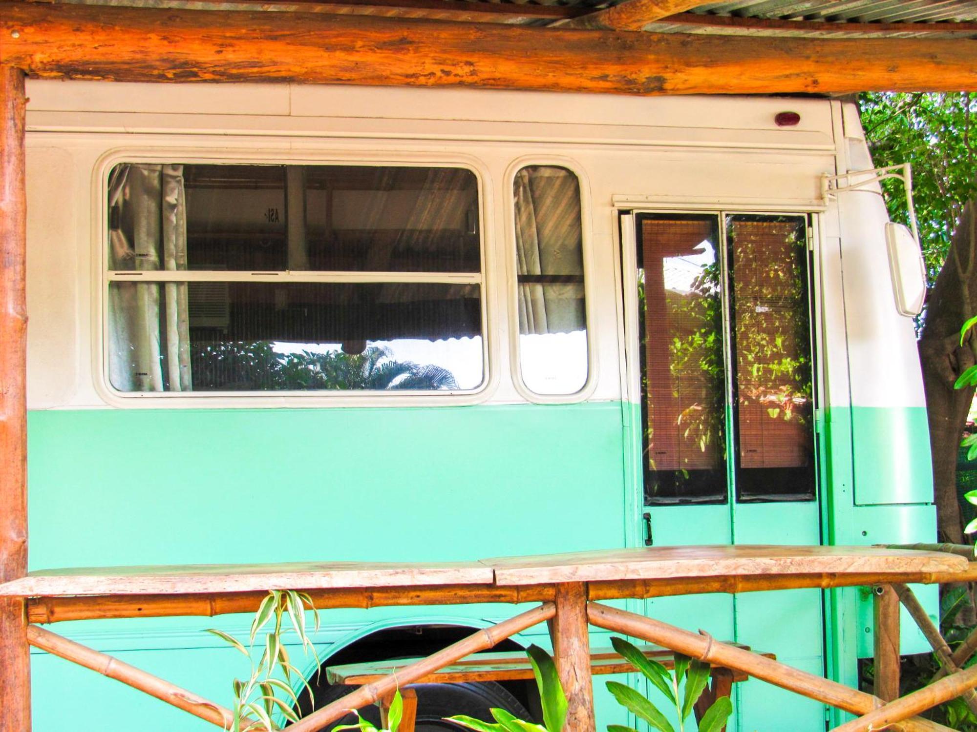 Hospedaje Combi Dream Bird Playas del Coco Exterior foto
